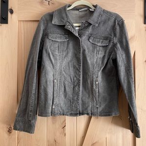 Chicos Platinum grey wash studded denim jacket LIKE NEW (1)
